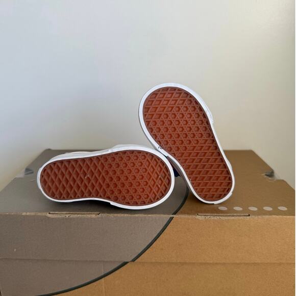 Vans Ward Pink/White Toddler Slip On Sneakers - SZ 4 C - Picture 10 of 11